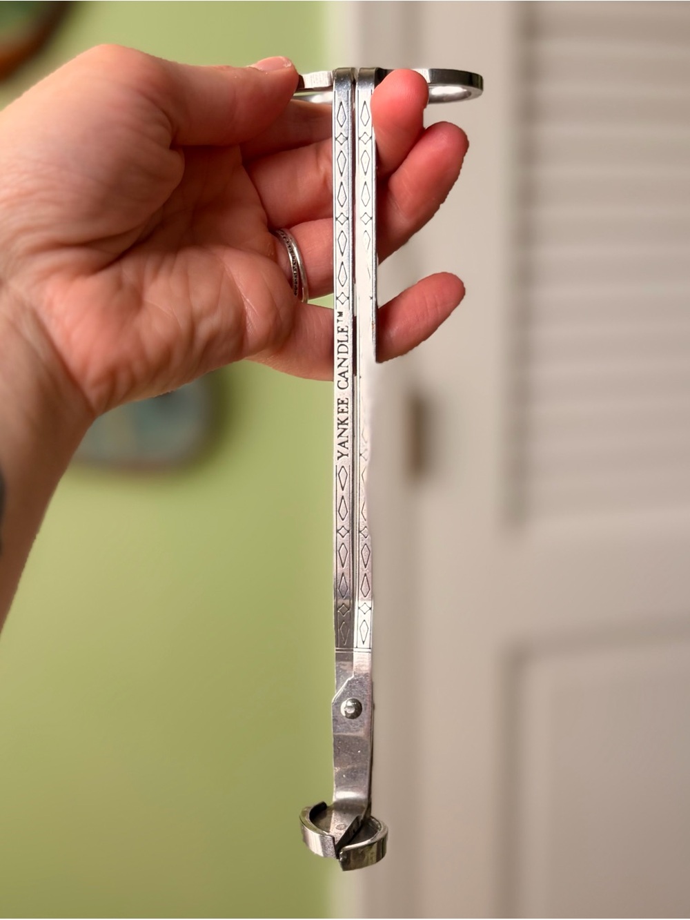 Yankee Candle Silver Candle Wick Trimmer - Polished Metal